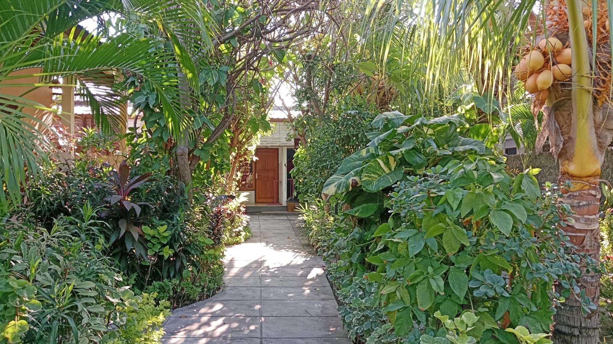 Van Santri Homestay Pemuteran ภายนอก รูปภาพ